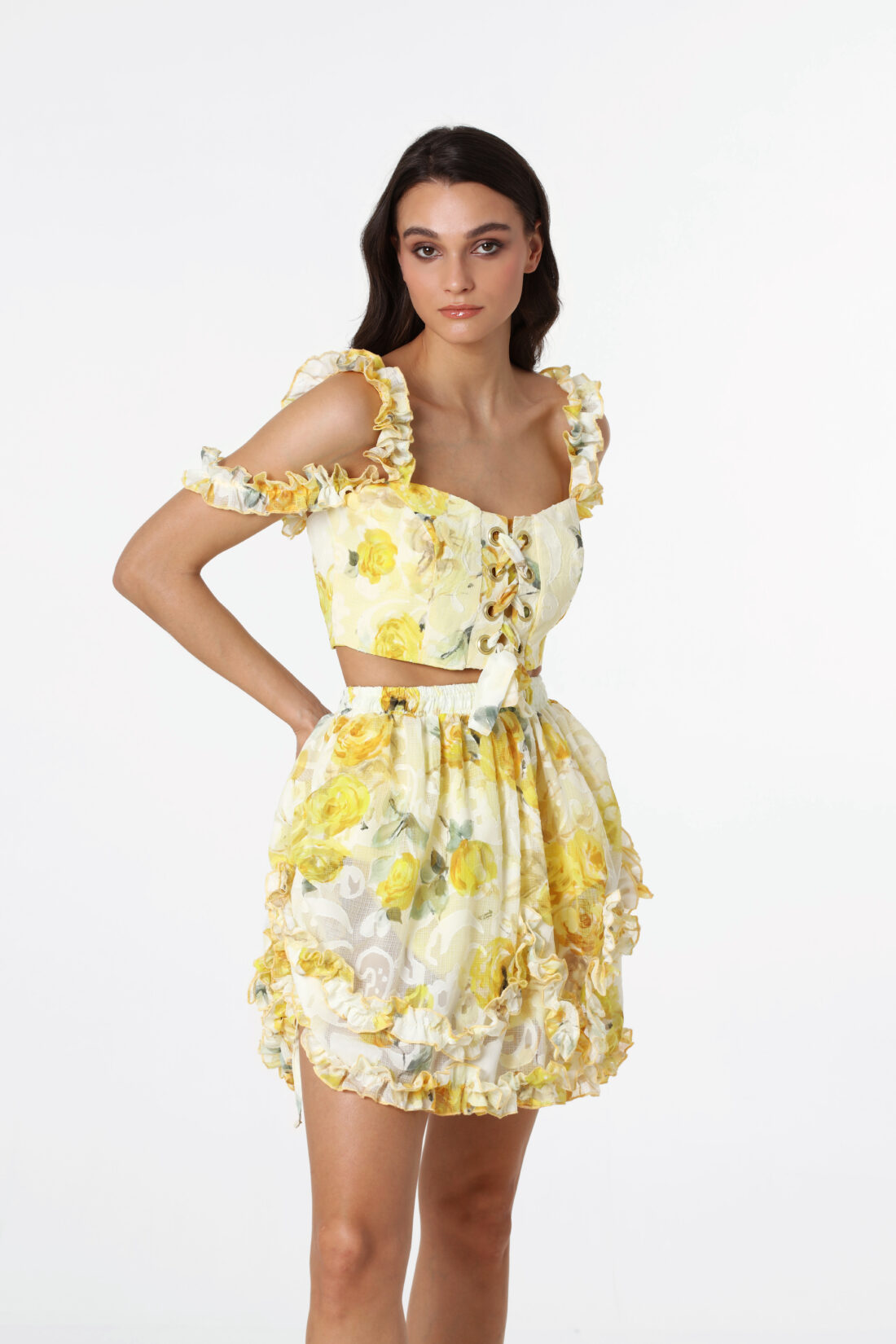 YELLOW ROSES TOP