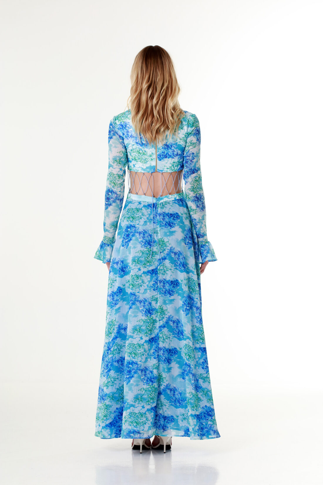 Water Lilies Ring-Detail Butterfly Long-sleeved Maxi Dress